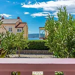 With One Bedroom And Terrace Apartamento *