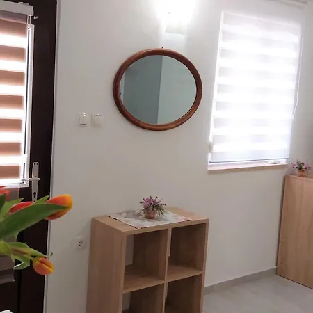 Apartamento With One Bedroom And Terrace Crikvenica